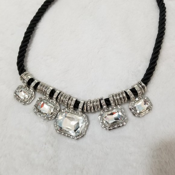 Rhinestone Pendant Necklace - Picture 2 of 5